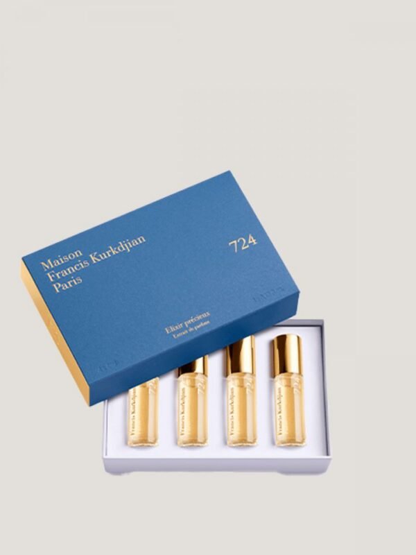 724 - Set of precious elixirs