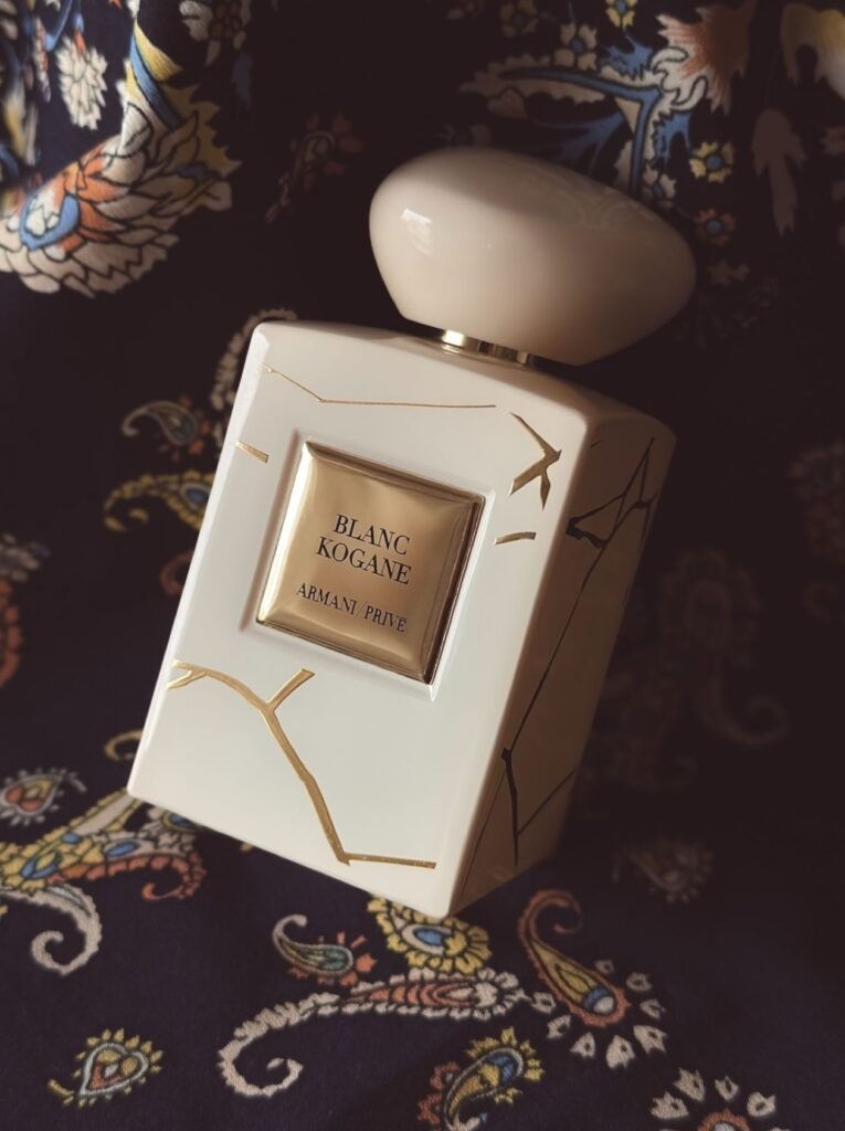 Armani / Privé Blanc Kogane *